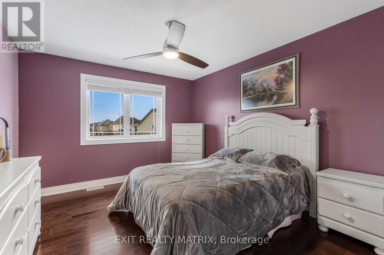 29122588/414-fairlakes-way/avalon-east/ottawa/ontario/K4A0L1_20