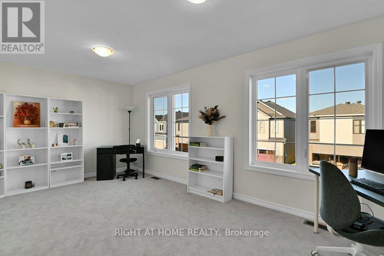 29384097/609-enclave-lane/town-of-rockland/clarence-rockland/ontario/K1K1T2_16