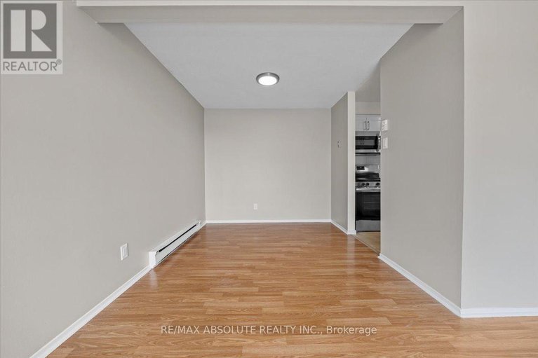 28622450/69a-750-st-andre-drive/hiawatha-parkconvent-glen/ottawa/ontario/K1C4S2_15