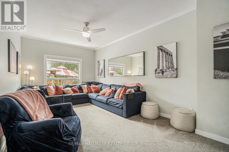 28497394/18-golders-green-lane/longfields/ottawa/ontario/K2J5C1_4