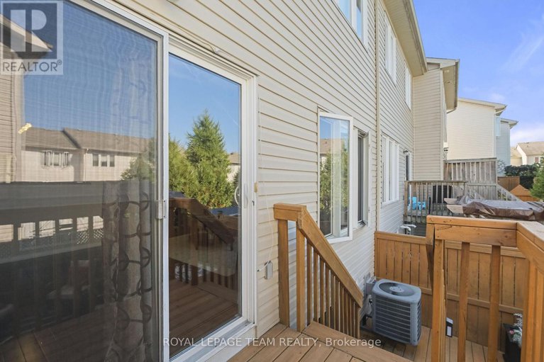 29058960/215-parkrose-private/chatelaine-village/ottawa/ontario/K4A0N8_35