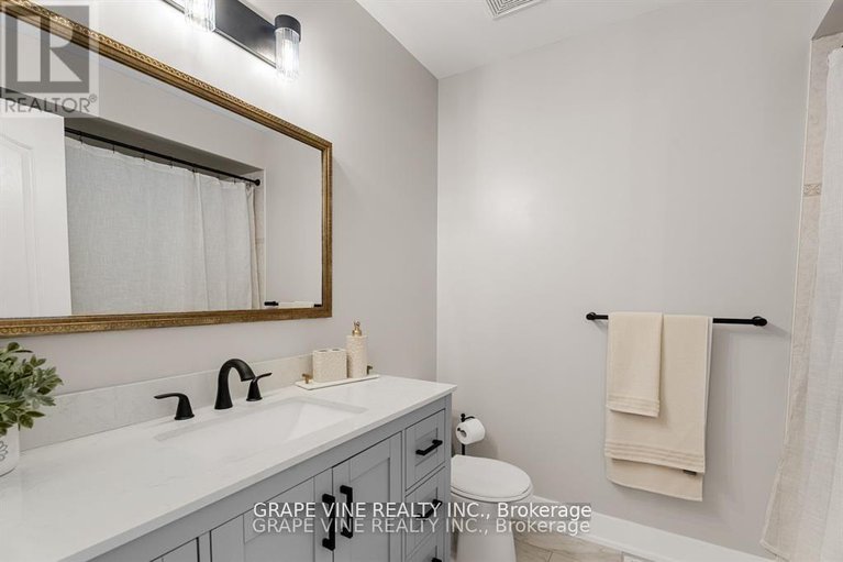 28872542/564-aberfoyle-circle/morgans-grantsouth-march/ottawa/ontario/K2K3R3_16