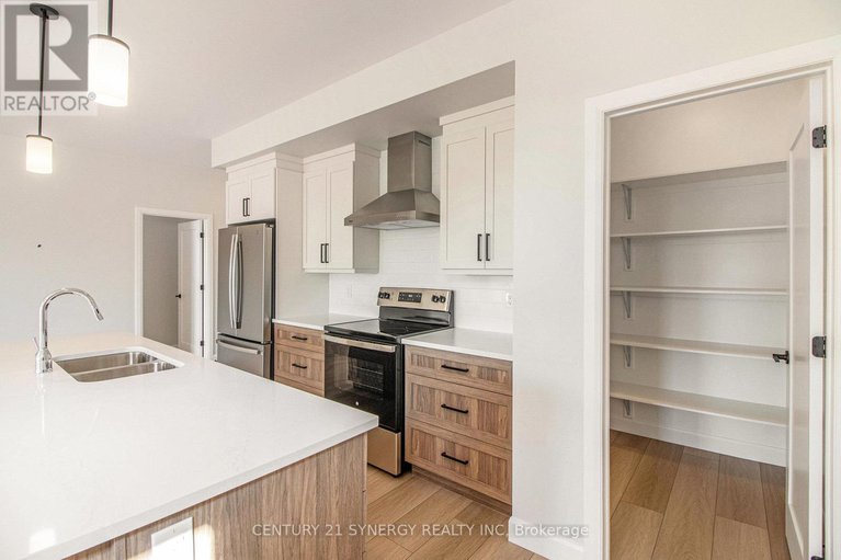 27601526/44-helene-street/countryside-acres/crysler/ontario/K0A1R0_13