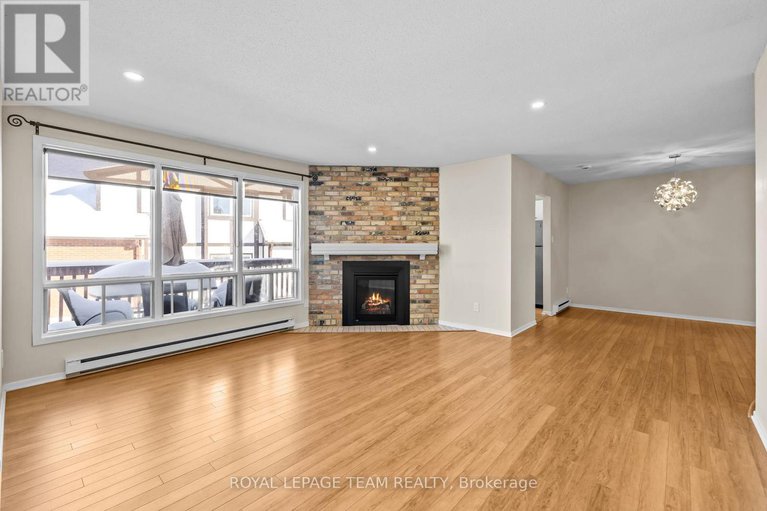 29178113/c-7-harness-lane/bridlewood/ottawa/ontario/K2M1E1_4