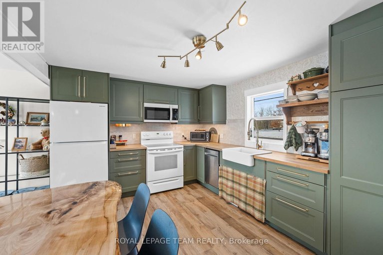 29098260/2569-10th-line/beckwith-twp/beckwith/ontario/K7C0C4_10