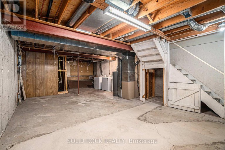 29065539/90-15-baneberry-crescent/glencairnhazeldean/ottawa/ontario/K2L2Y3_26