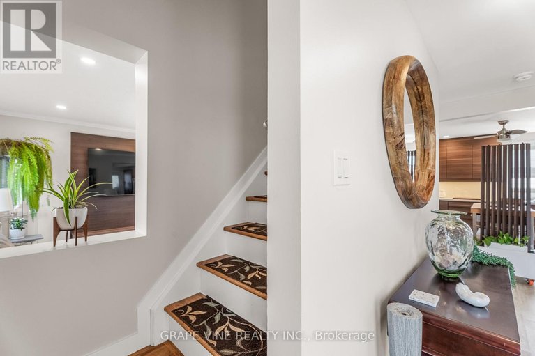 28359761/406-woodfield-drive/tanglewood/ottawa/ontario/K2G3W9_20
