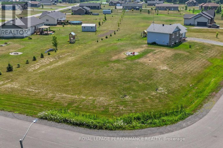 28622836/2995-drew-drive/north-dundas-mountain-twp/north-dundas/ontario/K0E1W0_35