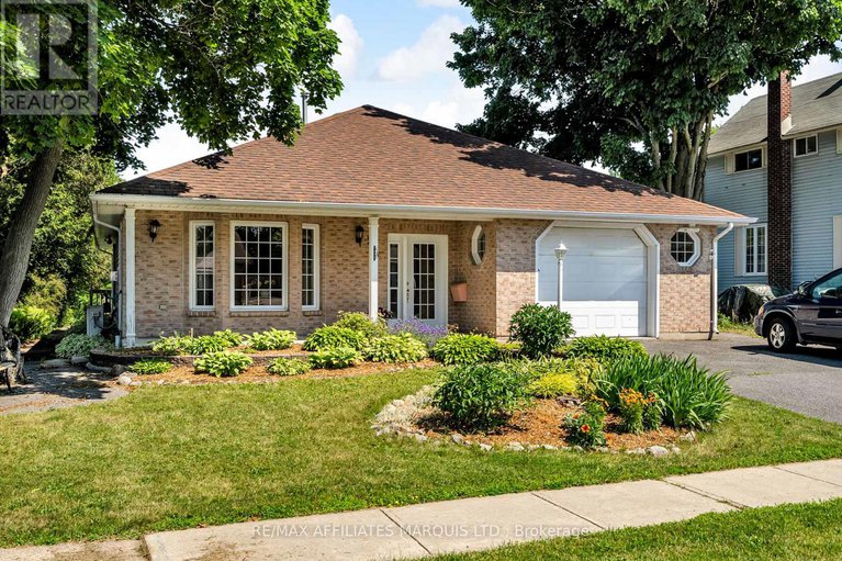 28550649/24-saunders-avenue/long-sault/south-stormont/ontario/K0C1P0_1