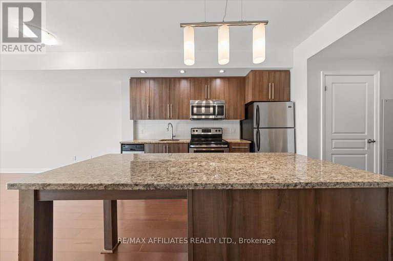 27977453/303-238-besserer-street/sandy-hill/ottawa/ontario/K1N6B1_8