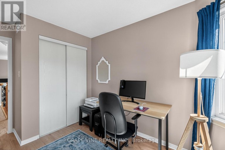 28705386/21-fieldberry-private/stonebridge/ottawa/ontario/K2J5E8_26
