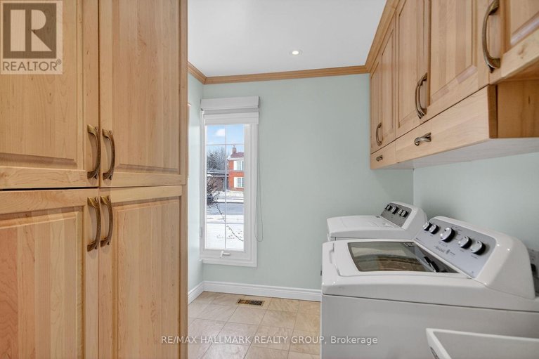 29582128/1050-plante-drive/hunt-clubwestern-community/ottawa/ontario/K1V9E6_42