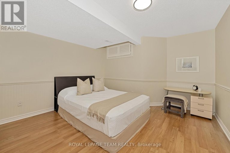 28339264/27-heritage-grove-crescent/stittsville-central/ottawa/ontario/K2S1R2_29