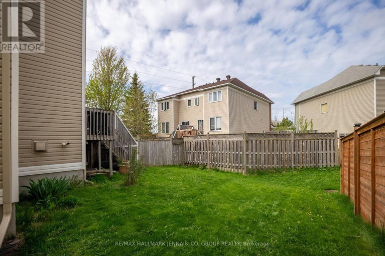 28318968/277-catamount-court/emerald-meadowstrailwest/ottawa/ontario/K2M0A9_34