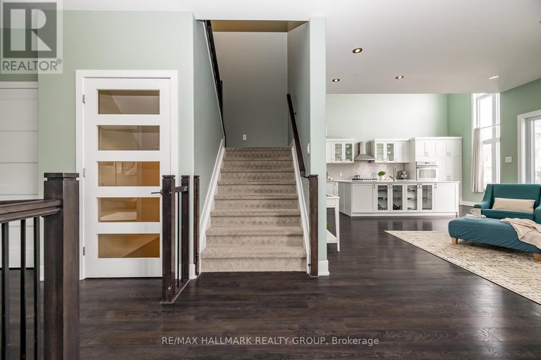 28347410/87-cobblestone-drive/village-of-russell/russell/ontario/K4R0B2_13