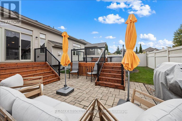 28907418/116-elfin-grove/emerald-meadowstrailwest/ottawa/ontario/K2V0B7_29