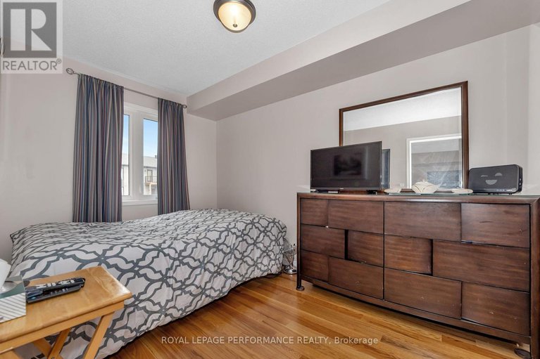 28439320/203-1921-st-joseph-boulevard/convent-glen-south/ottawa/ontario/K1C0A3_22