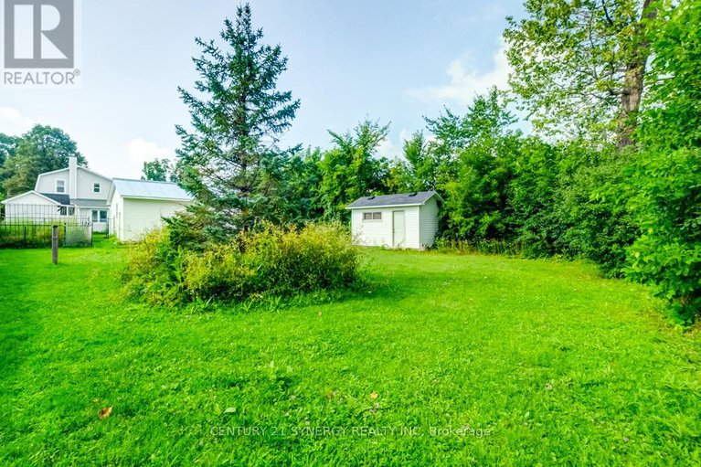 28332843/453-pleasant-park-road/alta-vistafaircrest-heights/ottawa/ontario/K1H5M9_33