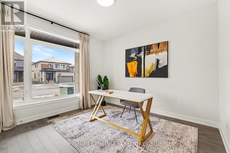 29629373/565-bobolink-ridge/stittsville-south/ottawa/ontario/K2S2P4_15