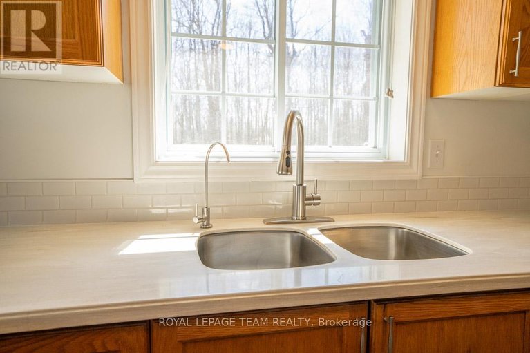 29640570/480-lake-park-road/beckwith-twp/beckwith/ontario/K7C3P2_16