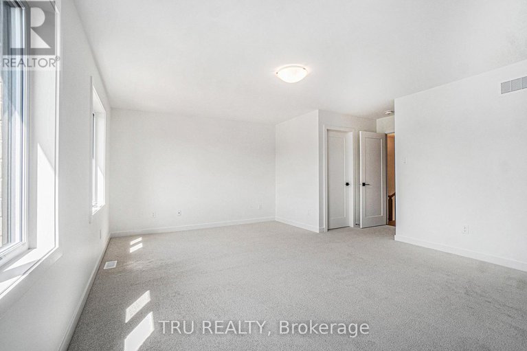 28864704/941-cologne-street/embrun/russell/ontario/K0A1W0_13