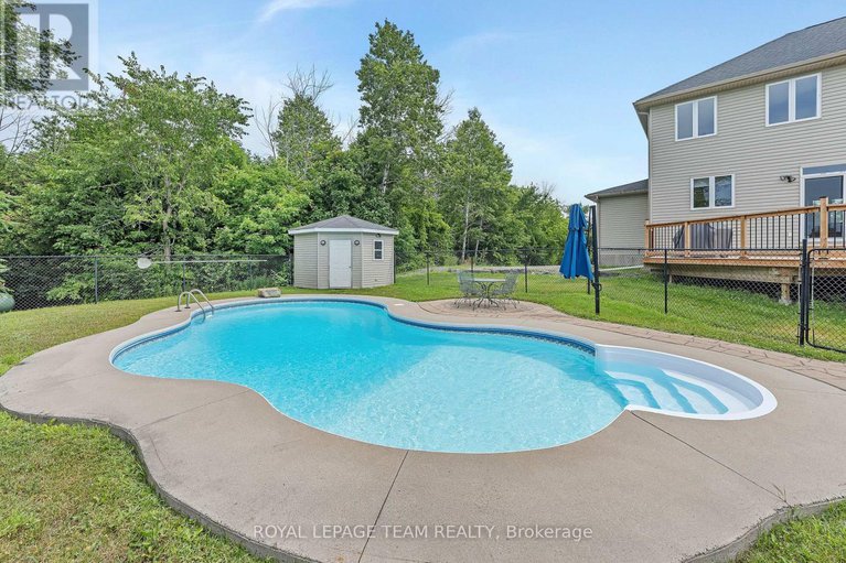 28614857/17-kolo-drive/remainder-of-stittsville-area/ottawa/ontario/K0A1B0_36