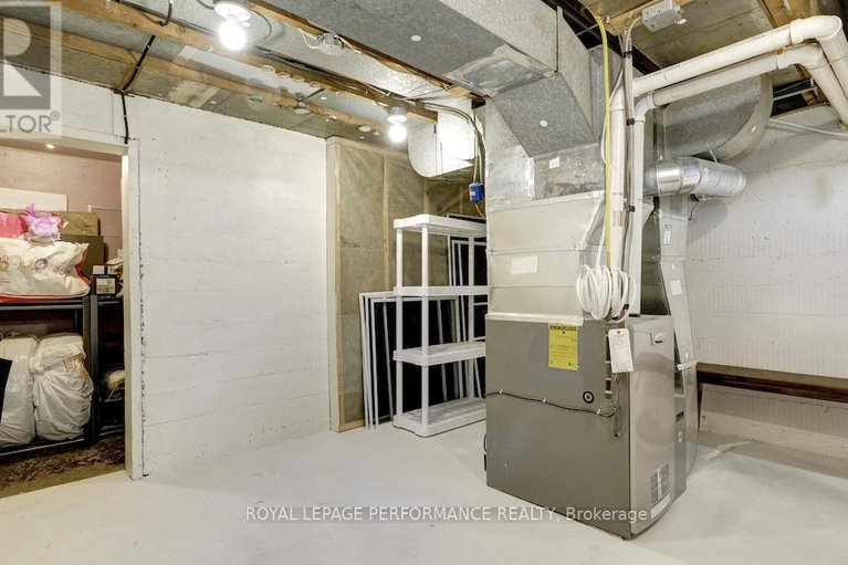 29647561/1638-abbey-road/riverview-park/ottawa/ontario/K1G0H3_37