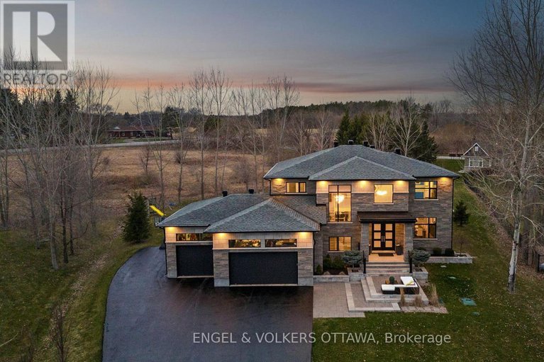 29307178/532-leimerk-court/manotick-village-manotick-estates/ottawa/ontario/K4M0E8_2