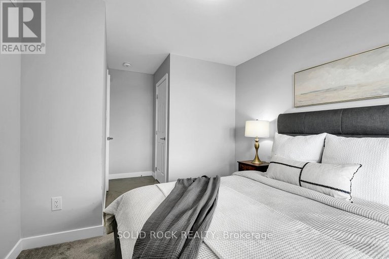 29614400/512-pilot-private/emerald-meadowstrailwest/ottawa/ontario/K2S0S4_15