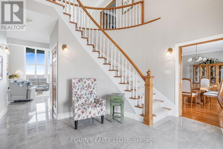 29414302/3519-front-road/east-hawkesbury/ontario/K6A2R2_12