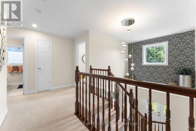 28576782/50-cormack-circle/strandherd/ottawa/ontario/K2J0H8_21