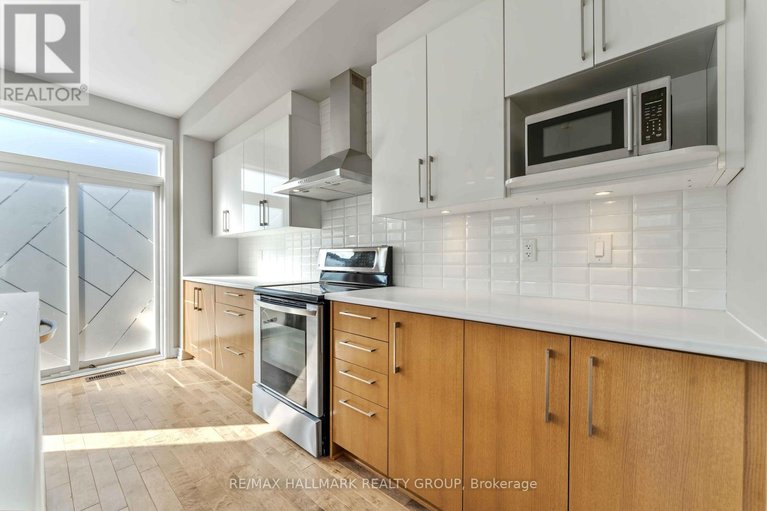 29627869/534-hyssop-street/avalon-west/ottawa/ontario/K4A1B9_12