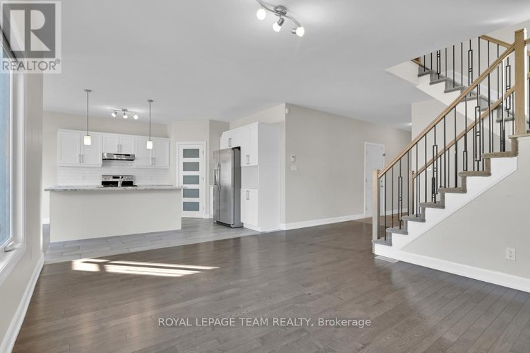 28851206/69-duncanville-street/village-of-russell/russell/ontario/K4R0E9_11
