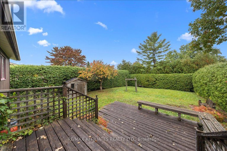 28917185/1610-schouten-drive/bilberry-creekqueenswood-heights/ottawa/ontario/K1E2J4_38