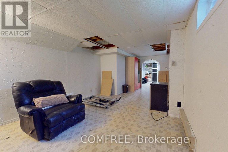 28707521/791-gadwell-court/chatelaine-village/ottawa/ontario/K1E2L1_29