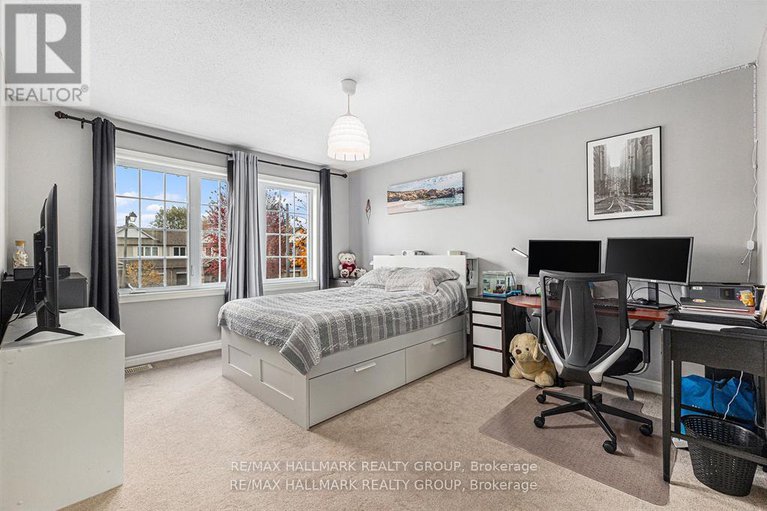 29053447/4220-kelly-farm-drive/blossom-parkkemp-parkfindlay-creek/ottawa/ontario/K1T0A5_19