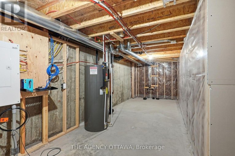 29451263/3059-showcase-crescent/riverside-southgloucester-glen/ottawa/ontario/K4M1B2_32