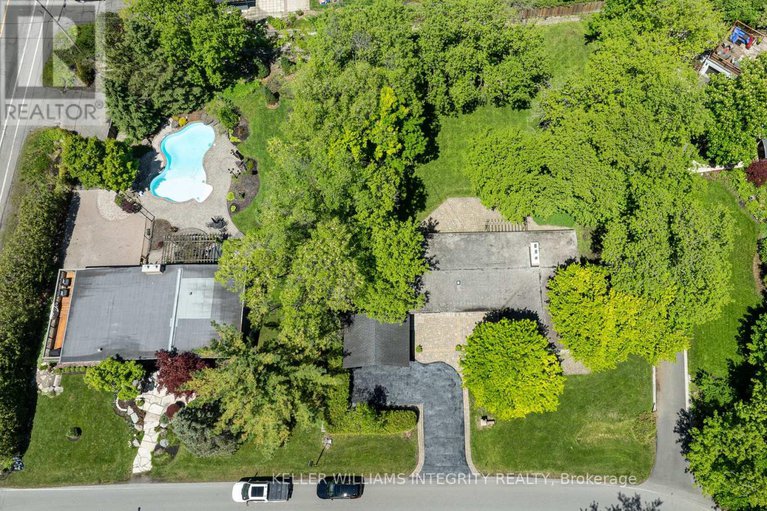 28054829/3-briarcliffe-drive/rothwell-heights/ottawa/ontario/K1J6E3_49