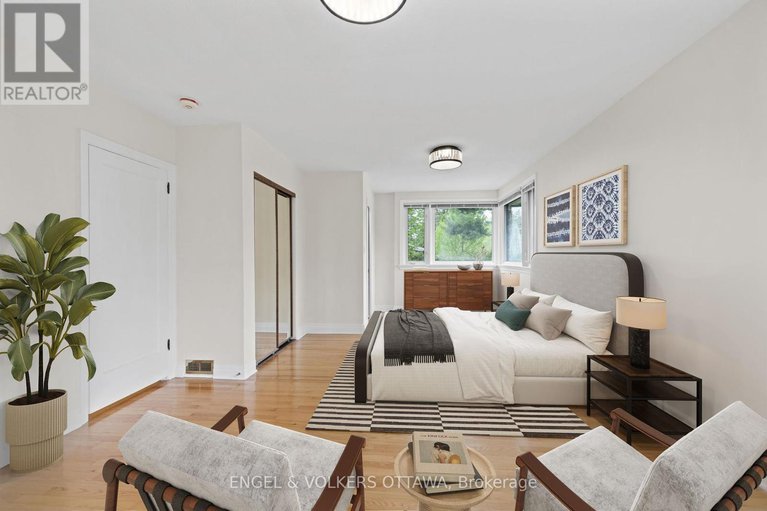 28349600/1960-alta-vista-drive/faircrest-heights/ottawa/ontario/K1H7K8_16