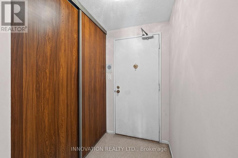 28966196/1905-1171-ambleside-drive/woodroffe/ottawa/ontario/K2B8E1_4