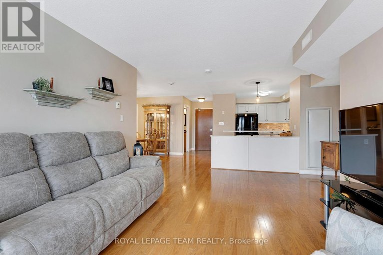 29357377/205-398-van-buren-street/kemptville/north-grenville/ontario/K0G1J0_21