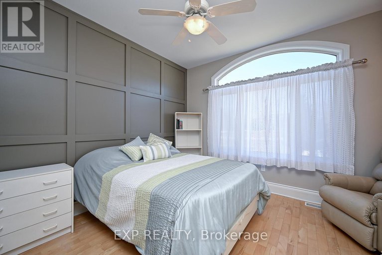 28062332/415-johnston-road/north-grenville-twp-kemptville-south/north-grenville/ontario/K0G1J0_16