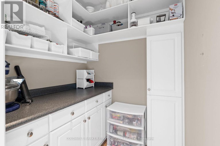 29412336/358-river-road/cedardale/ottawa/ontario/K1V1R8_16