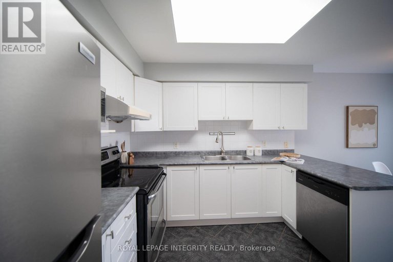 28938976/29-kettleby-street/beaverbrook/ottawa/ontario/K2K3C4_16