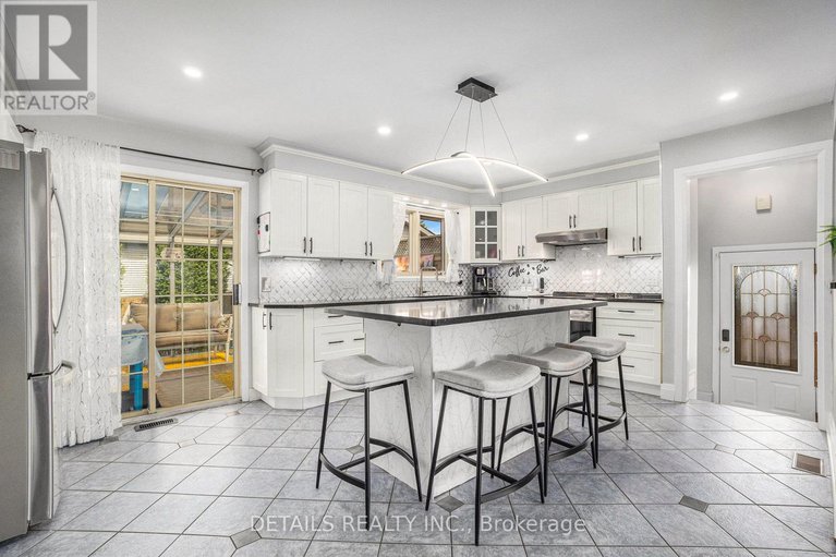 28759294/2215-boyer-road/chateauneuf/ottawa/ontario/K1C1R5_6