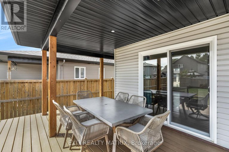 28733725/281-moisson-street/embrun/russell/ontario/K0A1W0_22