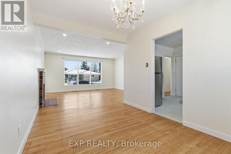 29326818/2243-miramichi-street/kenson-park/ottawa/ontario/K2C0Z1_8