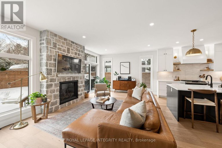 29407569/276-clare-street/westborohampton-park/ottawa/ontario/K1Z7E3_15