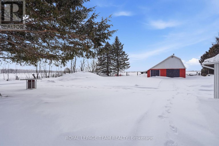 29354963/250-pattee-road/champlain-twp/champlain/ontario/K6A2R2_23