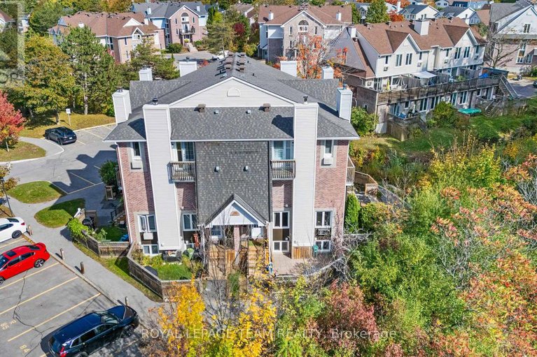 28974832/1-5-timberview-way/westcliffe-estates/ottawa/ontario/K2H9M6_2